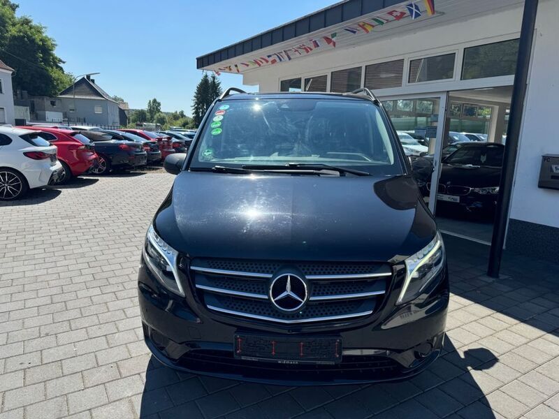 Gebraucht Mercedes Vito Edition 163 PS (119 kW) 2017 Schwarz Van