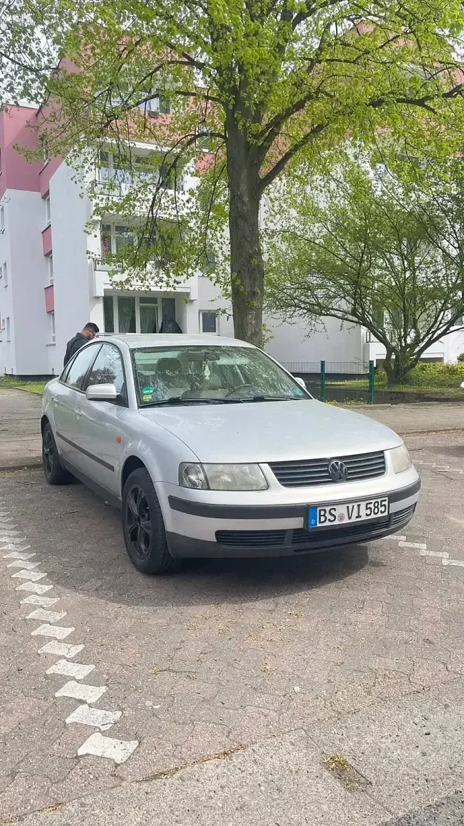 Gebraucht VW Passat 101 PS (74 kW) 1996 Kleinwagen