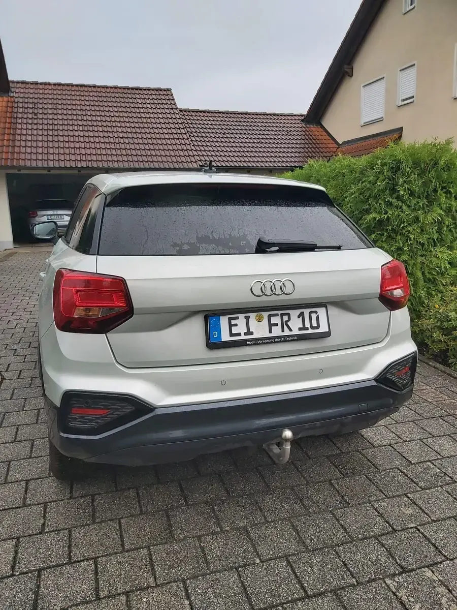 Gebraucht Audi Q2 Advanced 150 PS (110 kW) 2024 Tausilber metallic SUV