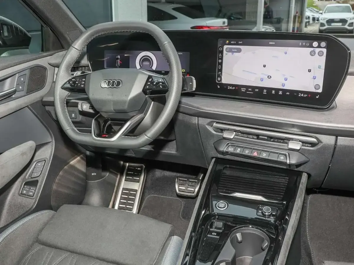 Neu Audi Q3 Sportback Sport 272 PS (200 kW) 2026 Schwarz SUV