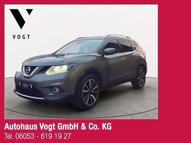 Gun metallic (metallic) Gebraucht 2017 Nissan X-Trail Tekna SUV | 18.790 € (Fairer Preis) - Bild 1/4
