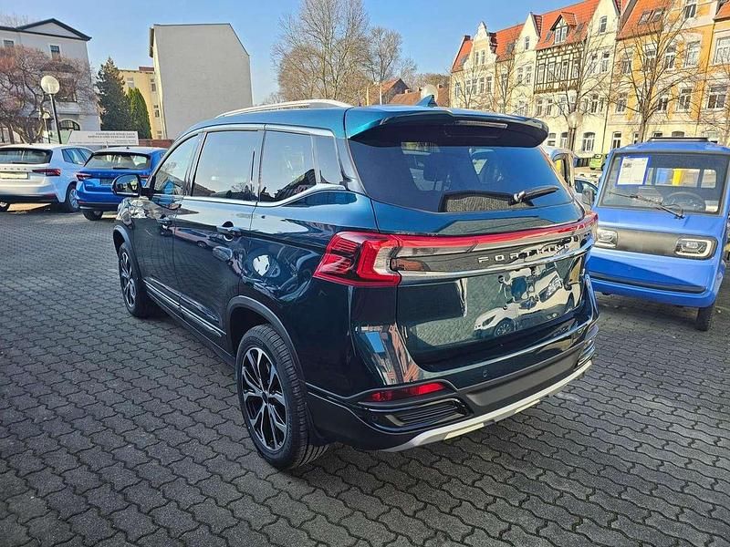 Neu DFSK Forthing 3 163 PS (119 kW) 2026 Jadegrün metallic SUV