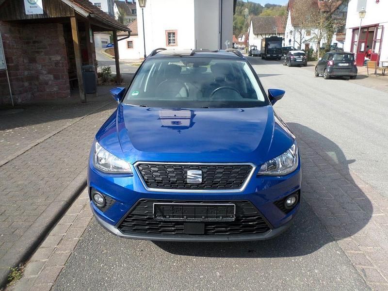 Gebraucht Seat Arona Style 95 PS (69 kW) 2019 Blau SUV