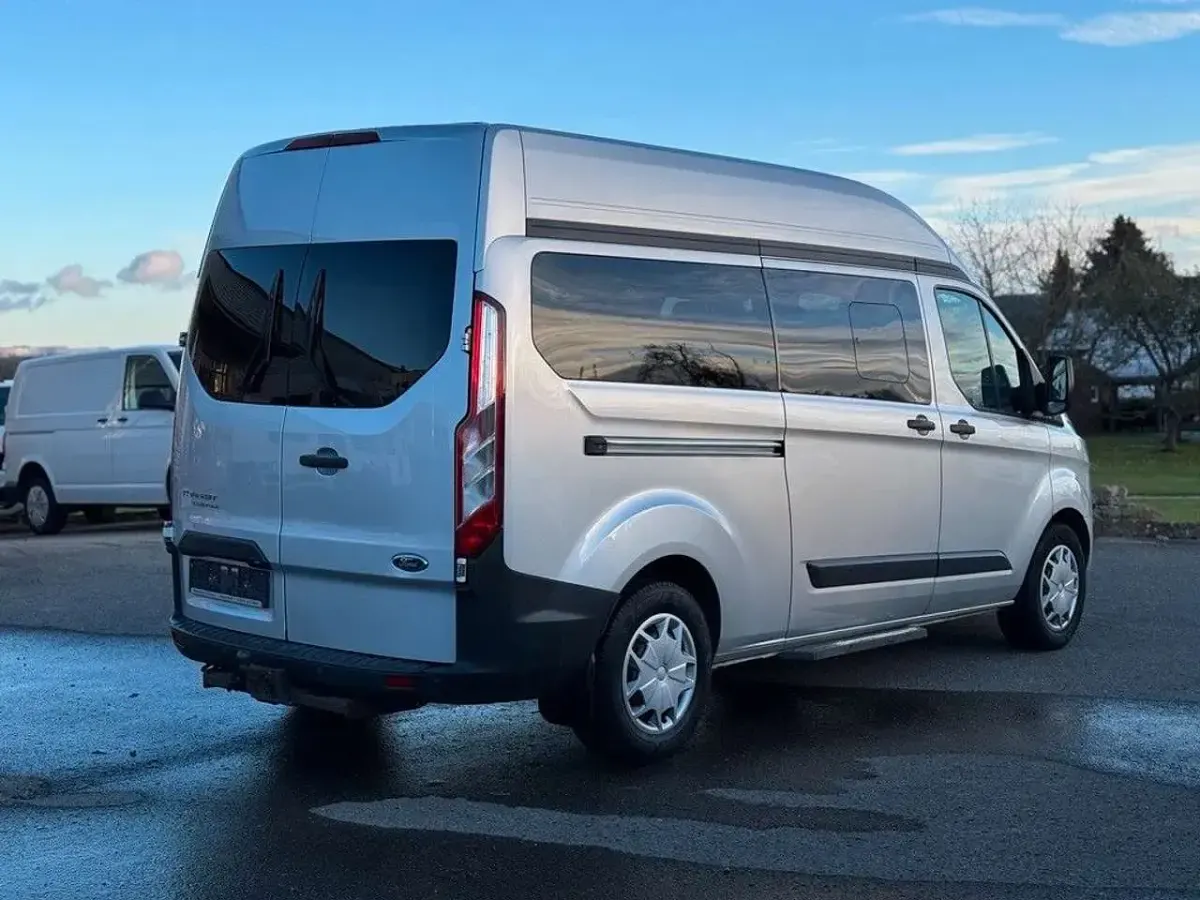 Gebraucht Ford Transit Custom Trend 131 PS (96 kW) 2017 Silber Kombi