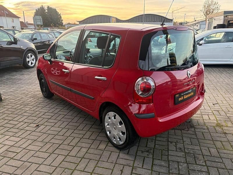 Gebraucht Renault Modus Dynamique 75 PS (55 kW) 2006 Rot Van / Kleinbus