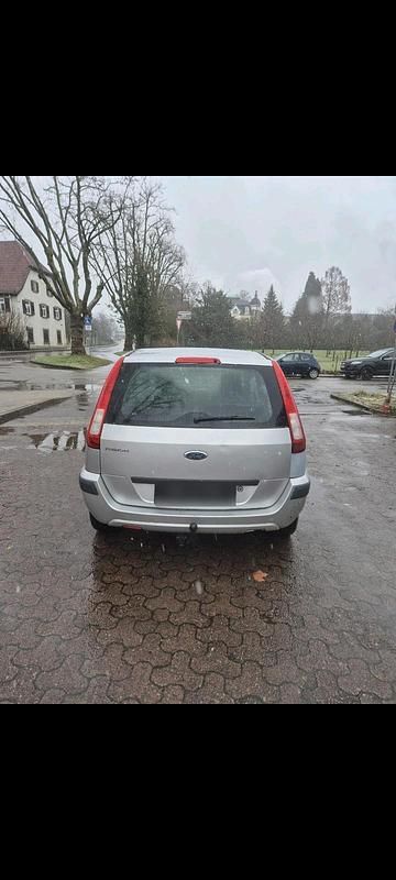 Gebraucht Ford Fusion 80 PS (58 kW) 2009 Silber Kleinwagen