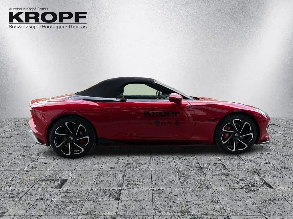 Gebraucht MG Cyberster 375 kW (510 PS) 2025 Rot Cabrio
