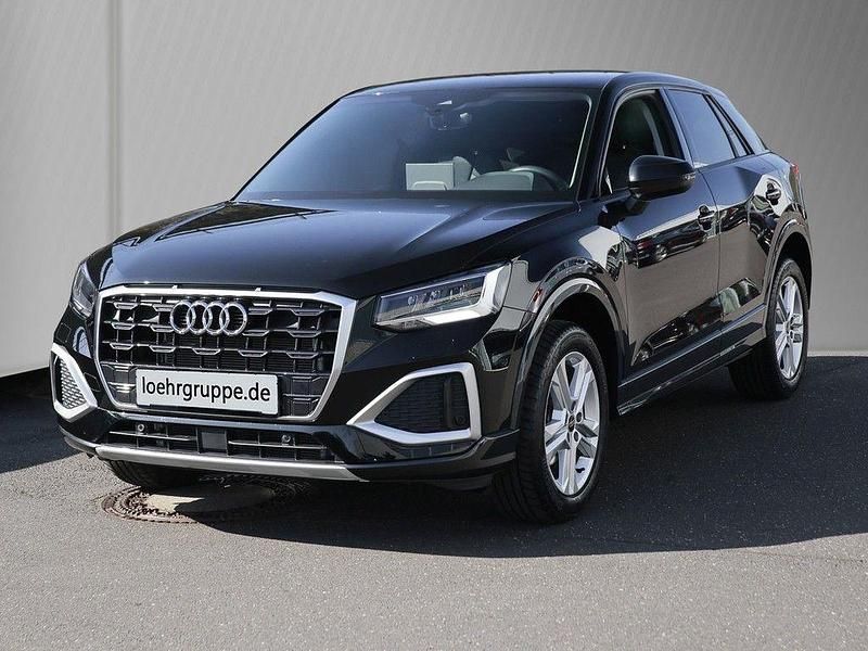 Gebraucht Audi Q2 Advanced Plus 116 PS (85 kW) 2025 Mythosschwarz metallic SUV