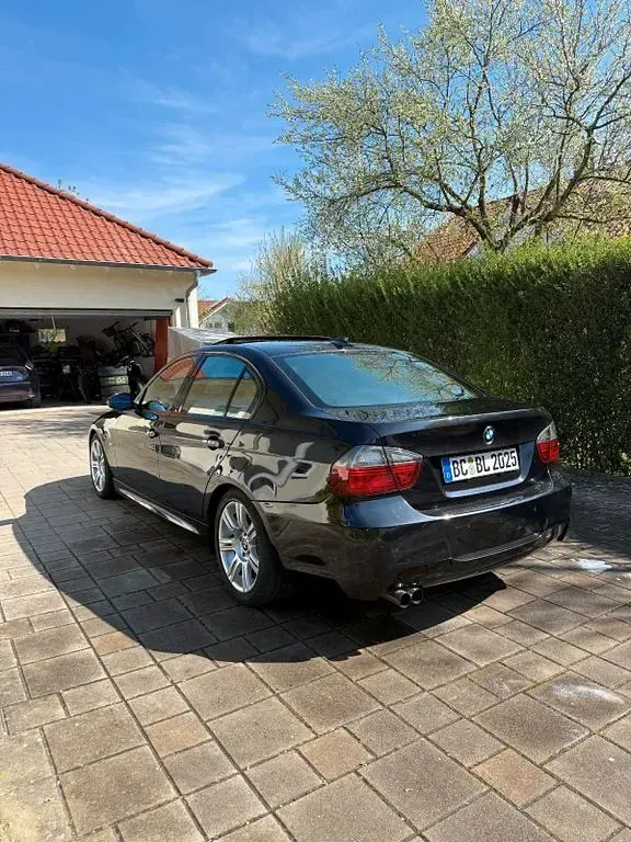 Gebraucht BMW 325 M Sport 218 PS (160 kW) 2006 Schwarz Limousine