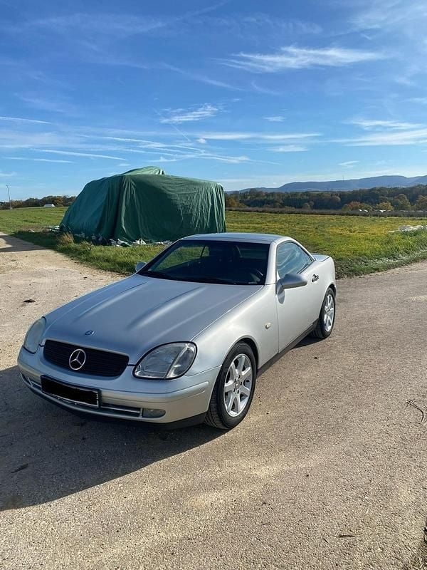 Gebraucht Mercedes SLK200 136 PS (100 kW) 1999 Silber Cabrio