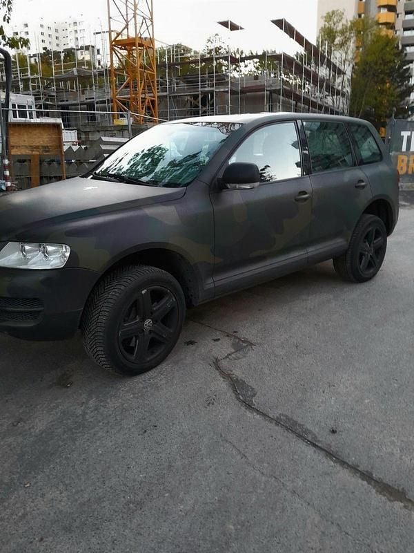 Schwarz Gebraucht 2005 VW Touareg SUV | 6.590 € (Etwas zu teuer) - Bild 1/4