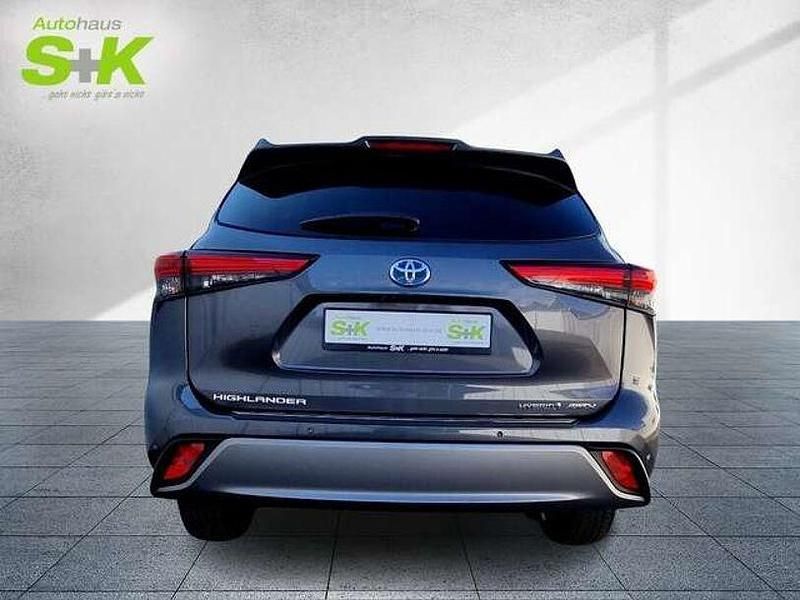 Gebraucht Toyota Highlander Basis 248 PS (182 kW) 2023 Marlingrau metallic SUV