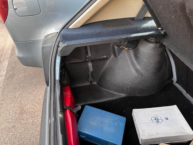 Brugt VW Golf III 90 HK (66 kW) 1998 Blå Hatchback