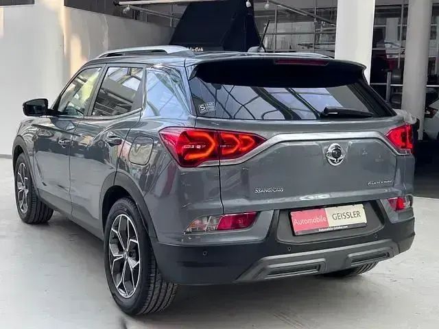 Gebraucht SsangYong Korando Sapphire 136 PS (100 kW) 2020 Grau SUV