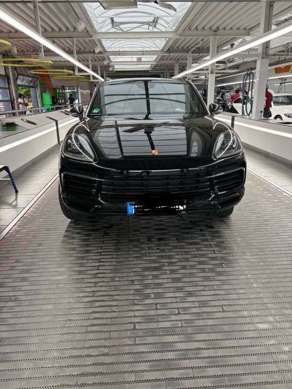 Schwarz Gebraucht 2022 Porsche Cayenne Platinum Edition SUV | 85.000 € (Etwas zu teuer) - Bild 1/4