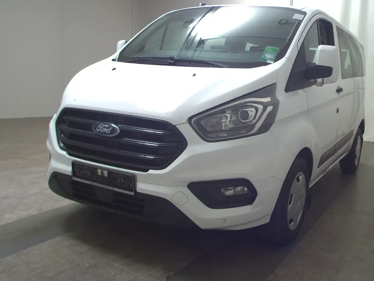 Używany Ford Transit Custom Trend 150 KM (110 kW) 2022 Biały Kombi