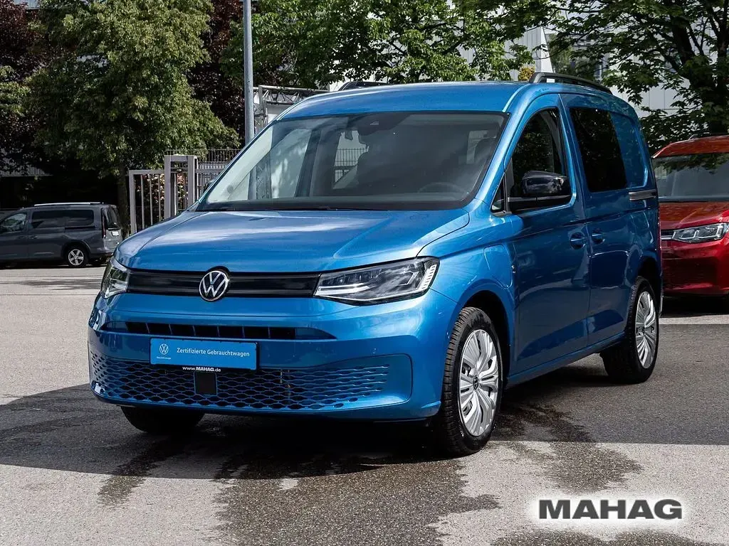 Używany VW Caddy 116 KM (85 kW) 2025 Niebieski Minivan