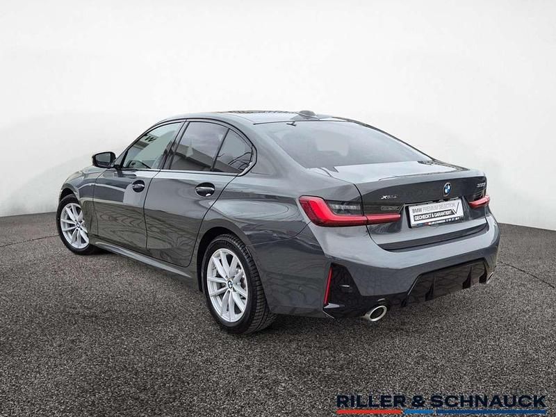 Gebraucht BMW 330 M Sport 245 PS (180 kW) 2025 Dravitgrau Limousine