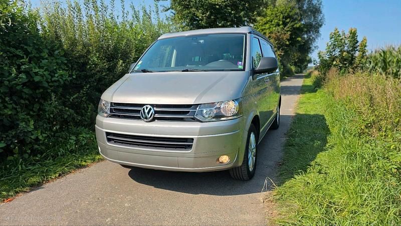 Grau Gebraucht 2012 VW T5 Beach Van | 25.500 € (Teuer) - Bild 1/4