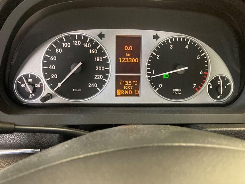 Gebraucht Mercedes B160 95 PS (69 kW) 2009 Schwarz Van / Kleinbus