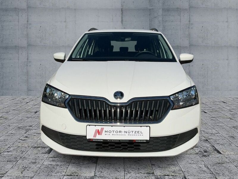 Gebraucht Skoda Fabia Ambition 95 PS (69 kW) 2022 Weiß Kleinwagen