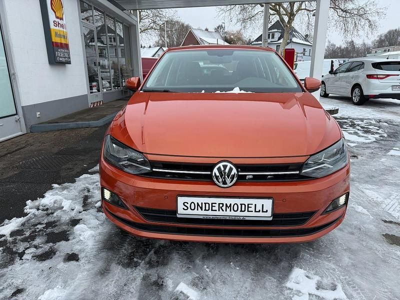Gebraucht VW Polo Comfortline 80 PS (58 kW) 2019 Orange Limousine