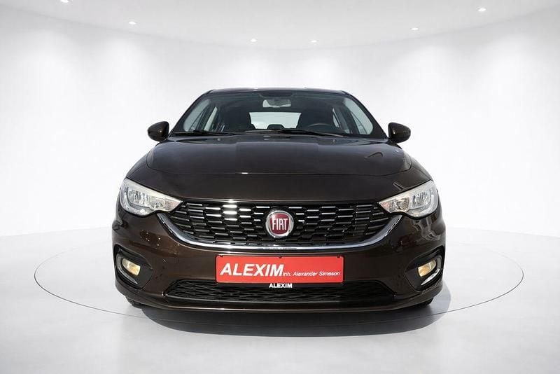 Gebraucht Fiat Tipo 95 PS (69 kW) 2017 Braun Limousine
