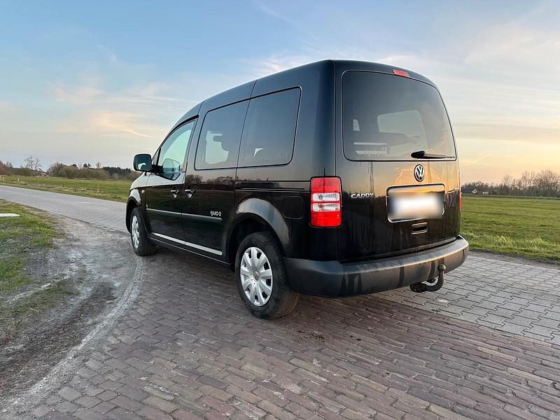 Usata VW Caddy 109 CV (80 kW) 2013 Nero Monovolume