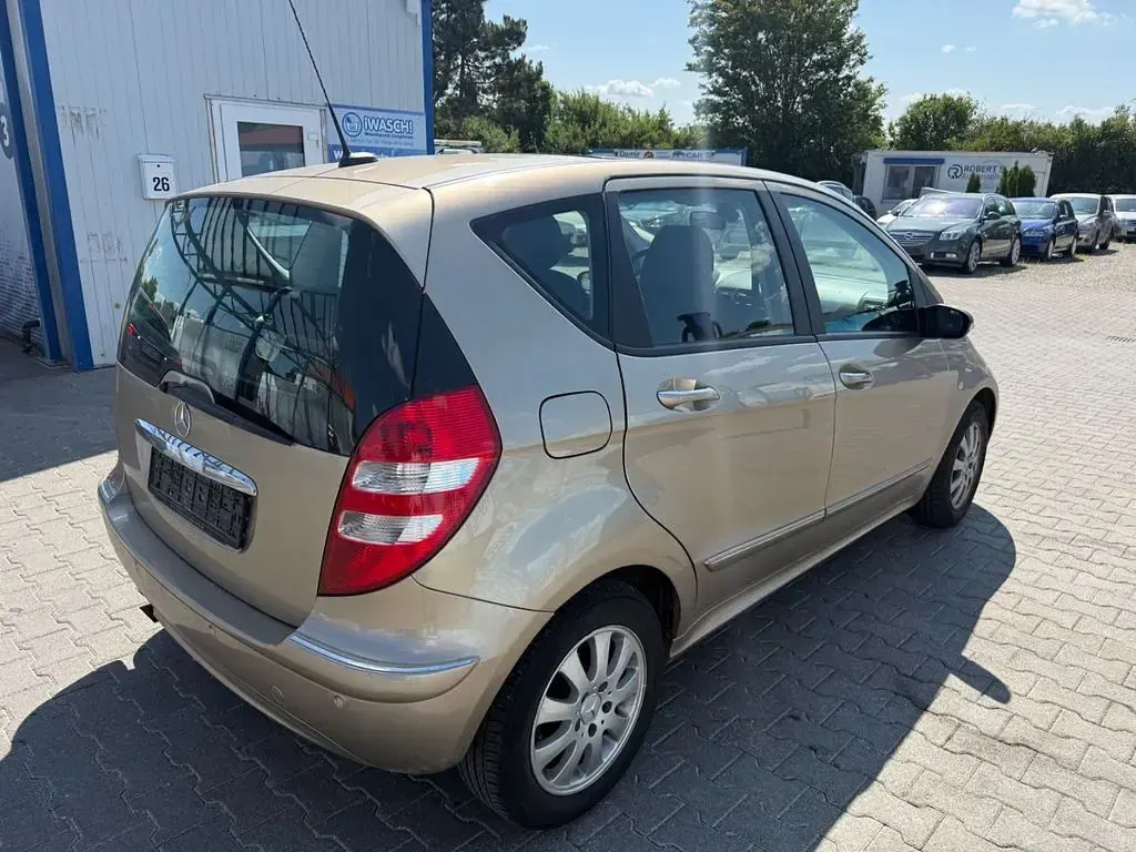 Gebraucht Mercedes A150 95 PS (69 kW) 2005 Braun Limousine