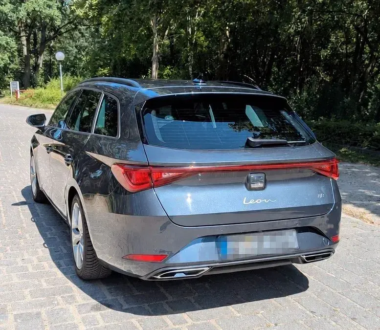 Gebraucht Seat Leon ST FR 150 PS (110 kW) 2024 Grau Kombi