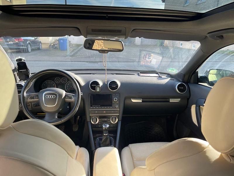 Gebraucht Audi A3 Ambition 160 PS (117 kW) 2012 Blau Kleinwagen