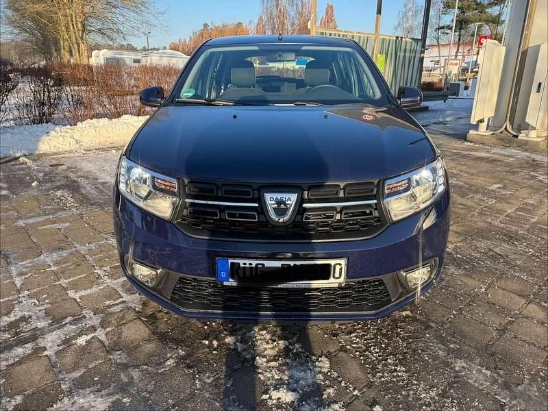 Second-hand Dacia Sandero Comfort 90 CP (66 kW) 2018 Albastru Hatchback