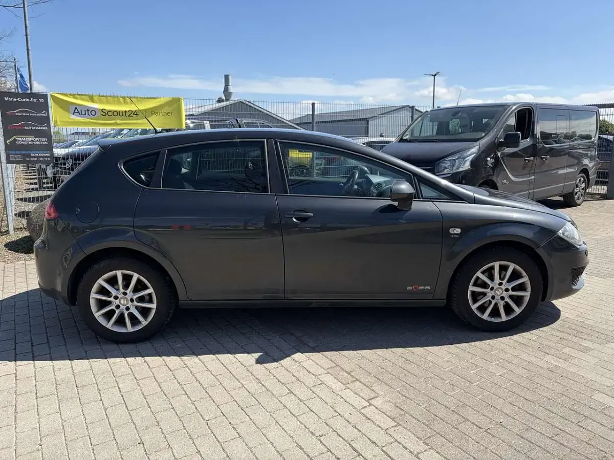 Gebraucht Seat Leon Copa 125 PS (91 kW) 2011 "track" grau Kleinwagen
