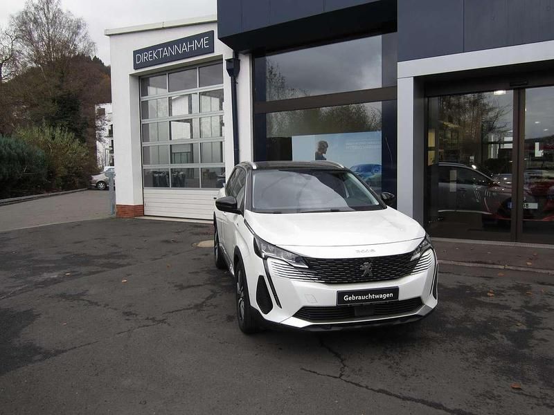 Perlmutt Gebraucht 2021 Peugeot 3008 Allure SUV | 26.990 € (Teuer) - Bild 1/4
