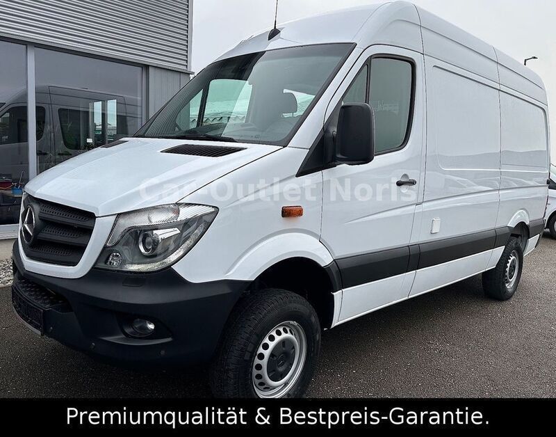 Weiß Gebraucht 2016 Mercedes Sprinter Van | 56.700 € - Bild 1/4