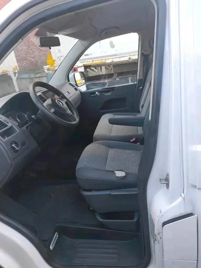 Gebraucht VW Caravelle 140 PS (102 kW) 2011 Weiß Van