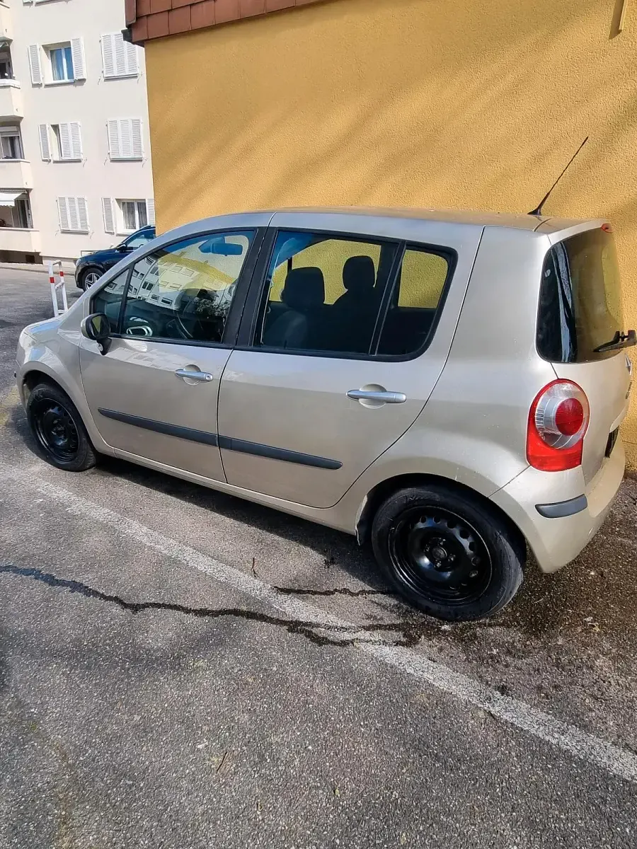 Używany Renault Modus 88 KM (64 kW) 2006 Minivan