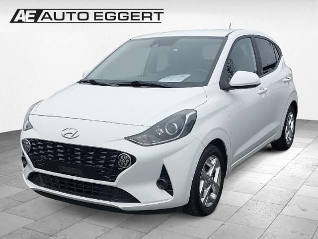 Gebraucht Hyundai i10 Trend 84 PS (61 kW) 2023 Weiss Kleinwagen