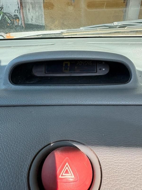 Usata Renault Twingo 58 CV (42 kW) 2003 Grigio Utilitaria