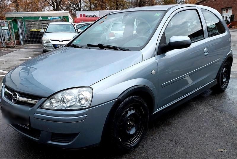 Gebraucht Opel Corsa 80 PS (58 kW) 2005 Silber Kleinwagen