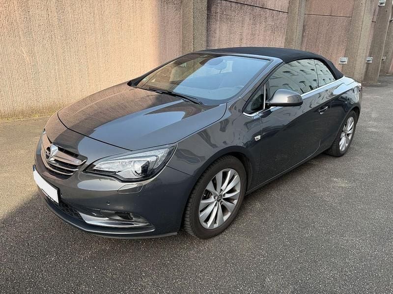 Gebraucht Opel Cascada Innovation 170 PS (125 kW) 2016 Grau Cabrio