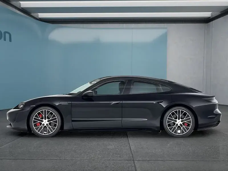 Gebraucht Porsche Taycan GTS 439 kW (598 PS) 2023 Schwarz Limousine