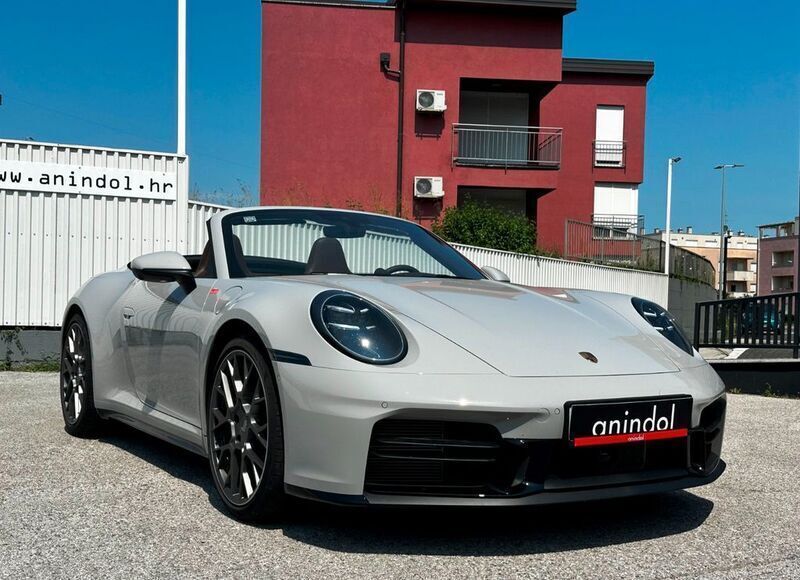 Grau Gebraucht 2024 Porsche 992 Cabrio | 160.650 € - Bild 1/4