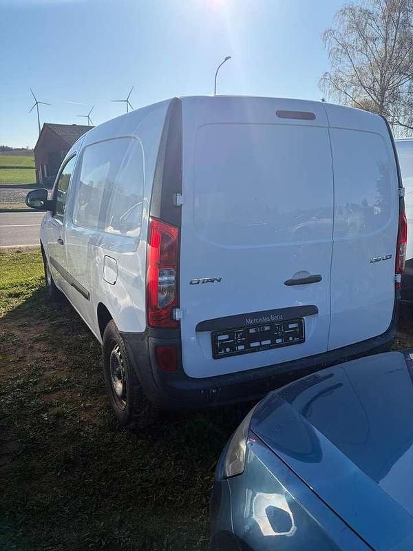 Gebraucht Mercedes Citan 109 90 PS (66 kW) 2018 Arktikweiss Van / Kleinbus