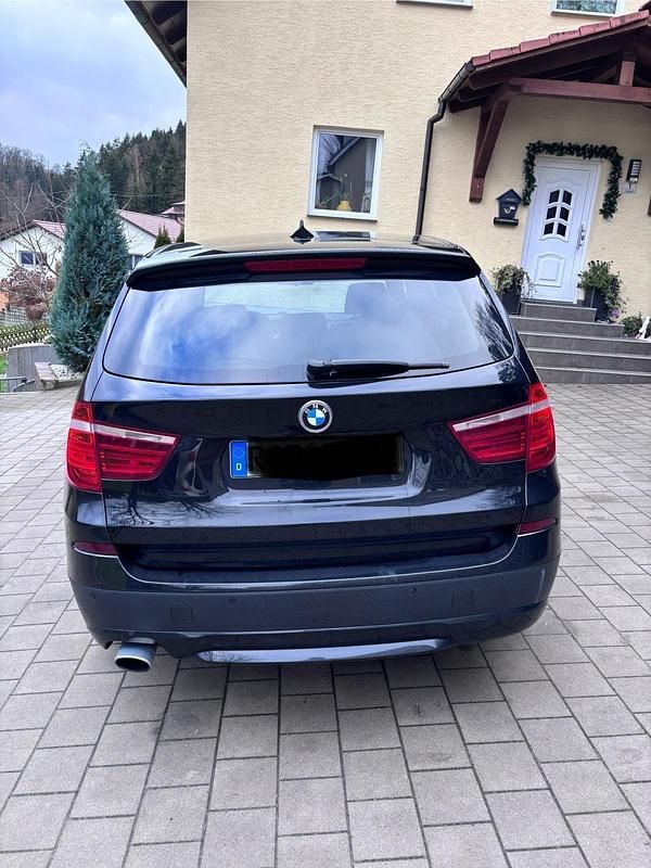 Käytetty BMW X3 190 HP (139 kW) 2014 Musta Katumaasturi