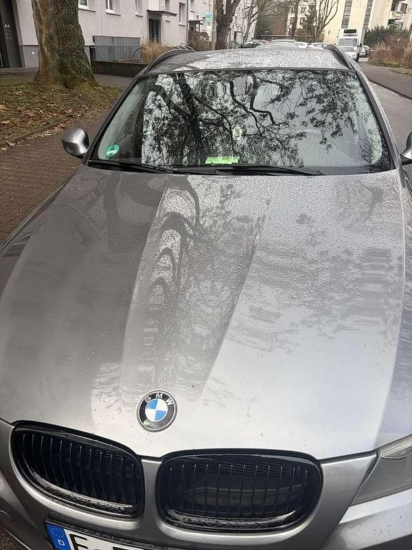 Gebraucht BMW 320 Exclusive 163 PS (119 kW) 2012 Kombi