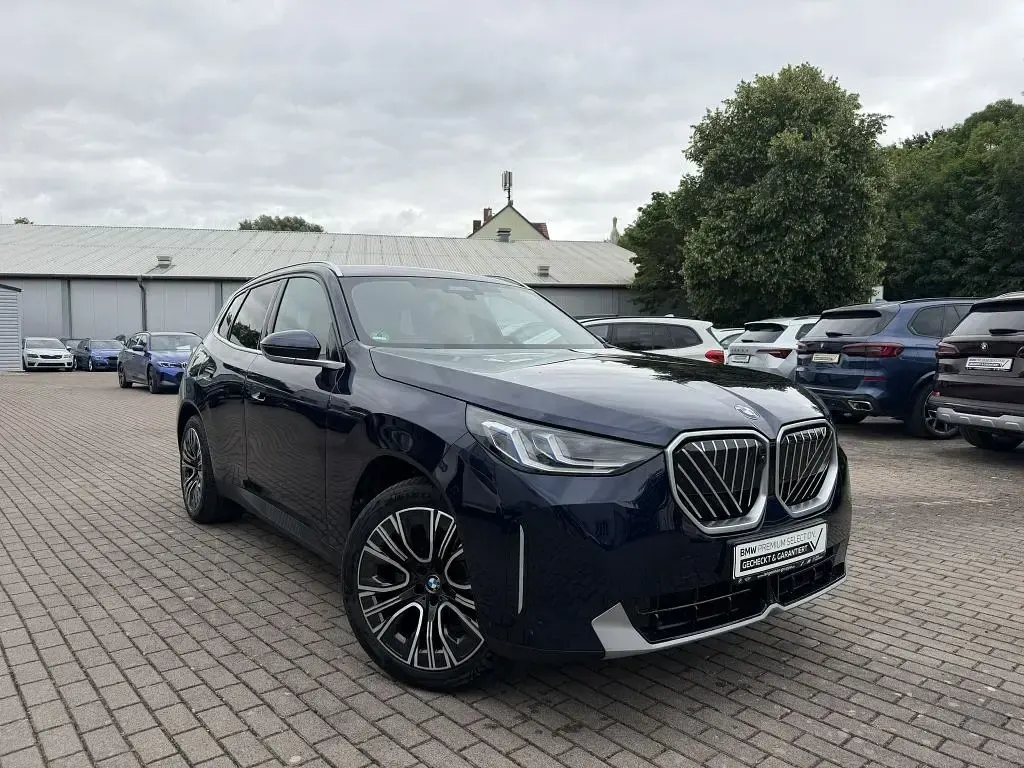 Gebraucht BMW X3 Sport Line 299 PS (219 kW) 2025 Blau SUV
