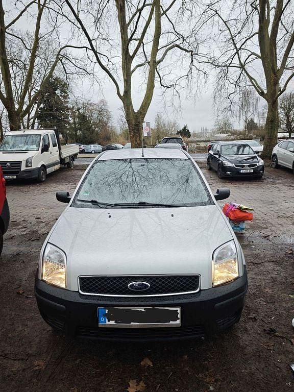 Gebraucht Ford Fusion 101 PS (74 kW) 2004 Silber Kleinwagen