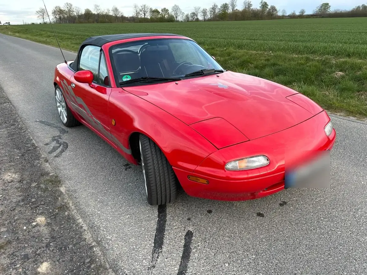 Gebraucht Mazda MX5 106 PS (77 kW) 1990 Rot Cabrio