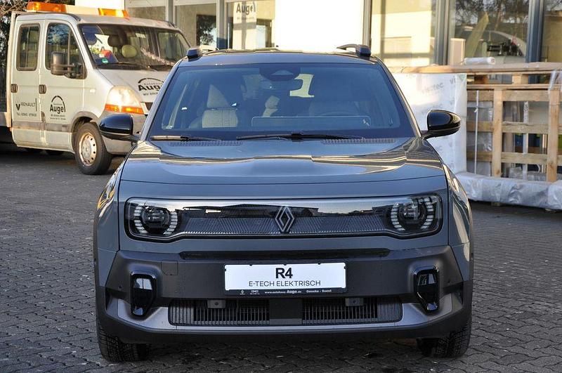 Neu Renault 4 E-Tech Komfort 77 kW (106 PS) 2025 Grau SUV